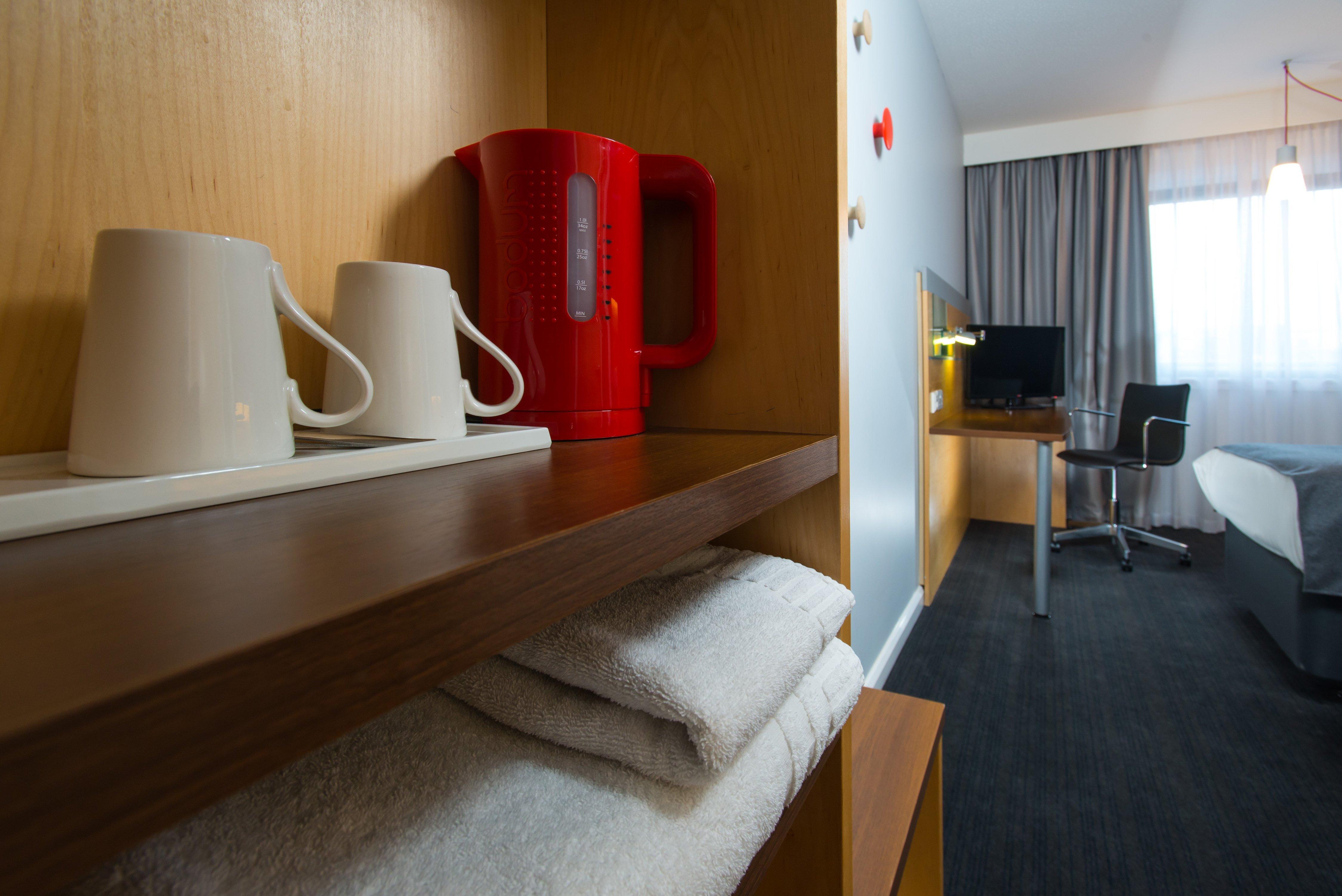 Holiday Inn Express Bedford By Ihg Екстериор снимка